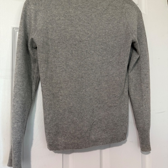 J Crew Cashmere Sweater - Picture 3 of 3